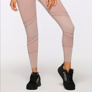 Lorna Jane Move it booty color Dawn Mesh Leggings NWT sold out SZ M
